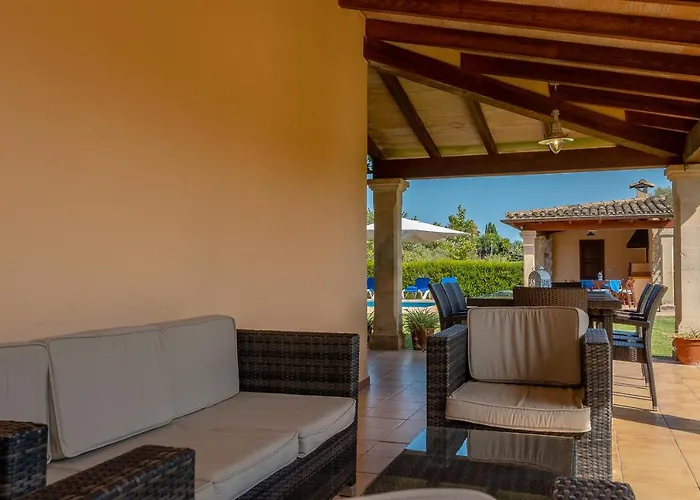 Villa La Sort Gran In By Homevillas360 Pollença